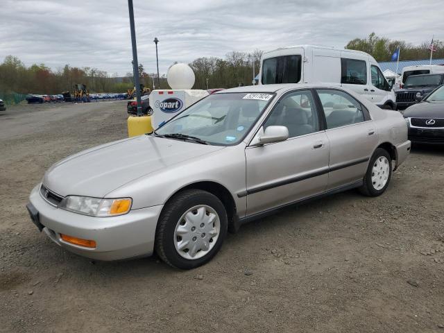 1996 Honda Accord Lx VIN: 1HGCD5630TA033323 Lot: 52917824