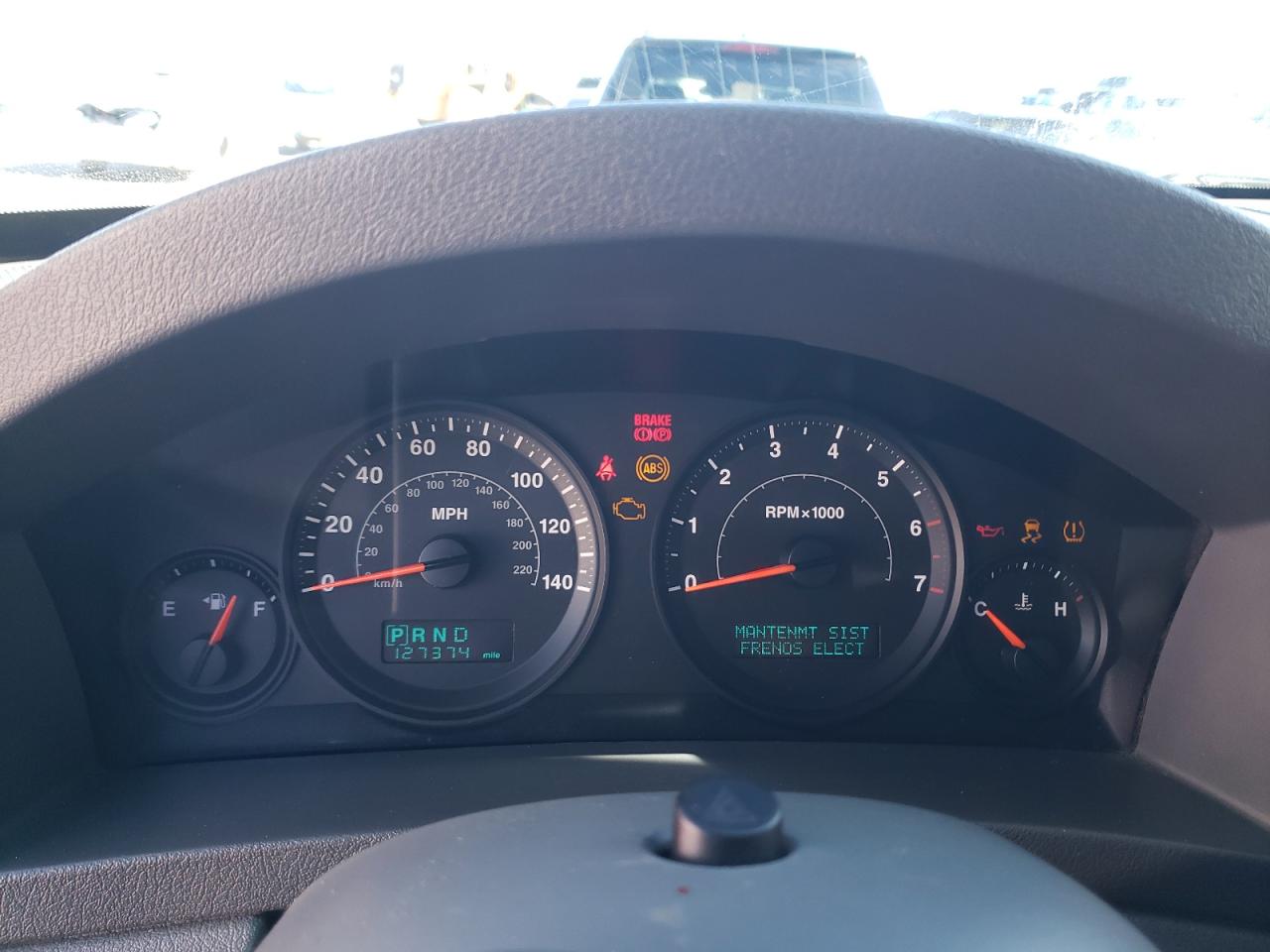 1J4HR48N25C553524 2005 Jeep Grand Cherokee Laredo