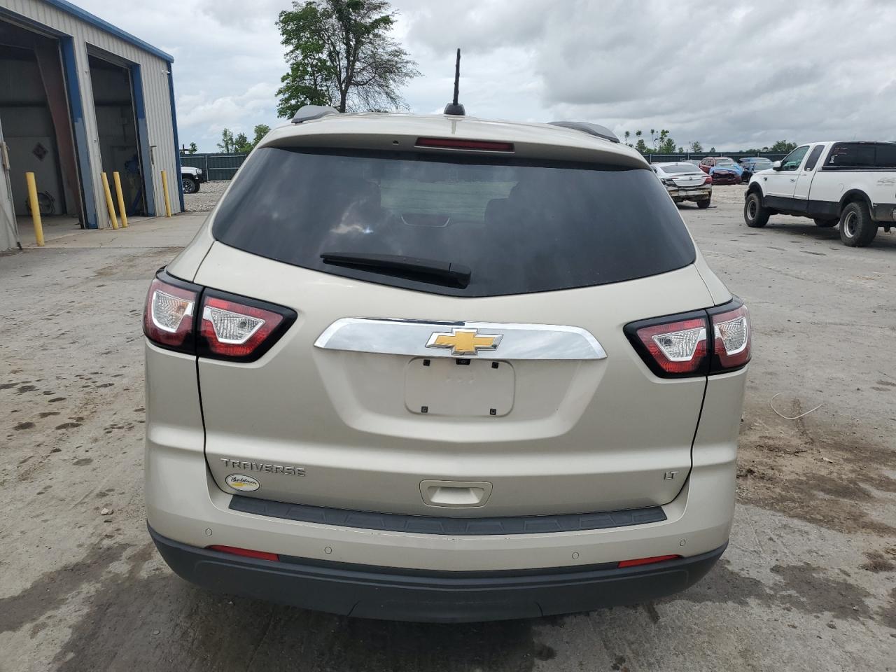 2017 Chevrolet Traverse Lt vin: 1GNKRHKDXHJ192215