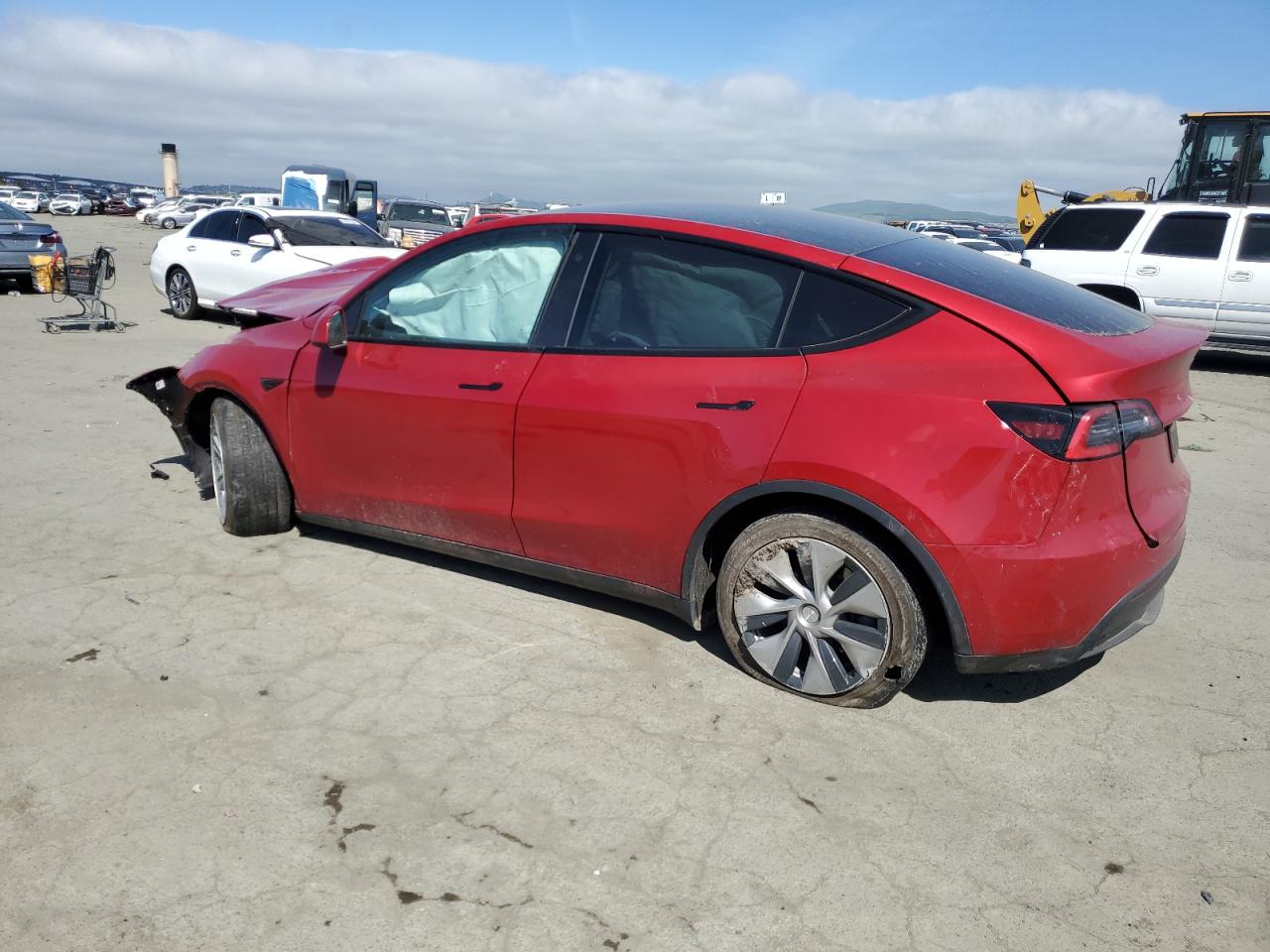 2021 Tesla Model Y vin: 5YJYGDEE1MF093872