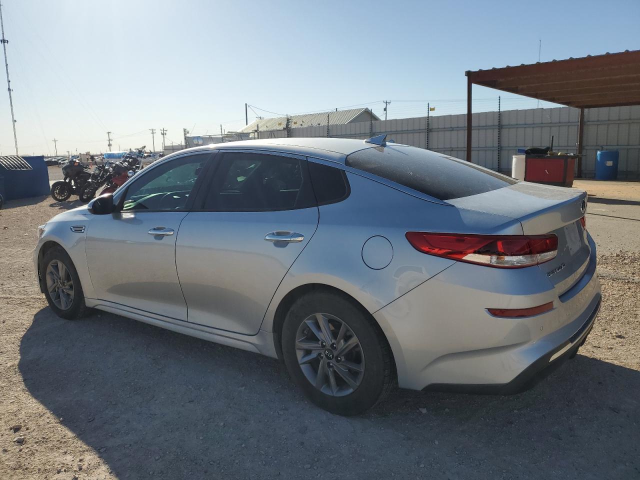 5XXGT4L33LG435178 2020 Kia Optima Lx