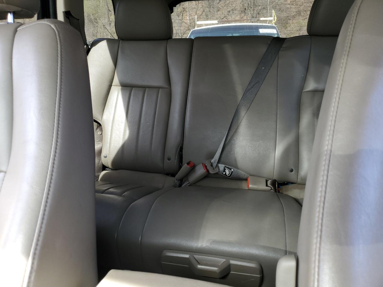 1J4GR48K06C350697 2006 Jeep Grand Cherokee Laredo