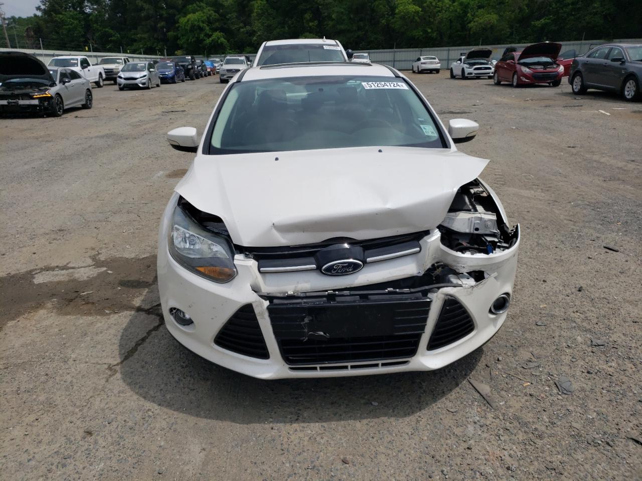 1FADP3J25EL345471 2014 Ford Focus Titanium