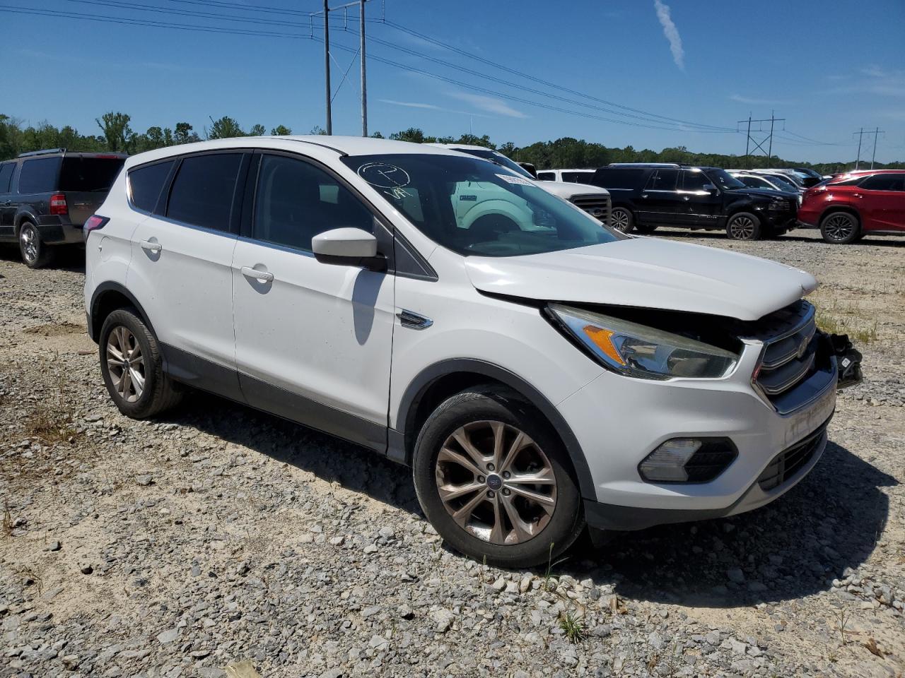 1FMCU0GD4HUB83011 FORD ESCAPE 2017