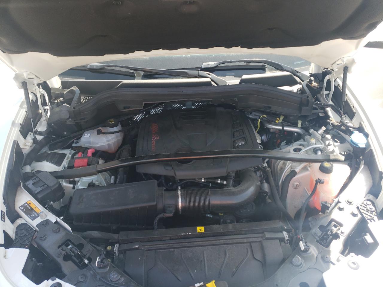 ZASPAKBN6M7D15843 2021 Alfa Romeo Stelvio Ti