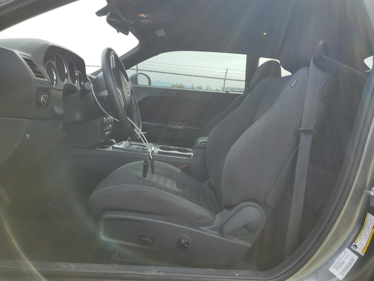 2C3CDYAG5CH174212 2012 Dodge Challenger Sxt