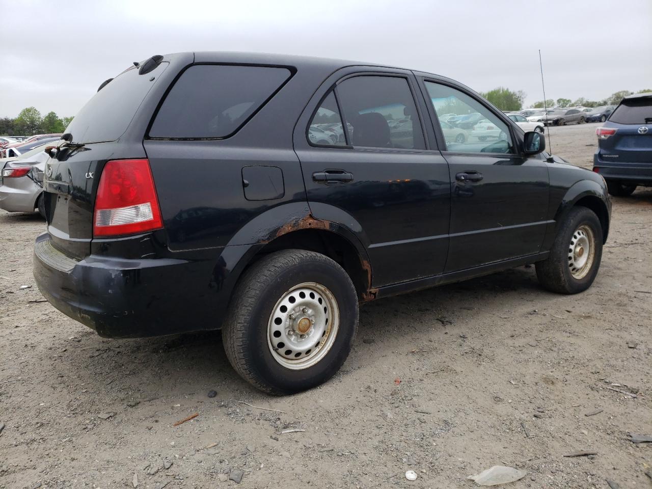 KNDJC733035081857 2003 Kia Sorento Ex