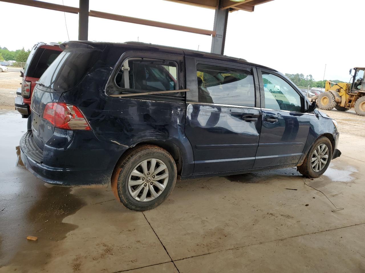 2C4RVABG9DR725651 2013 Volkswagen Routan Se