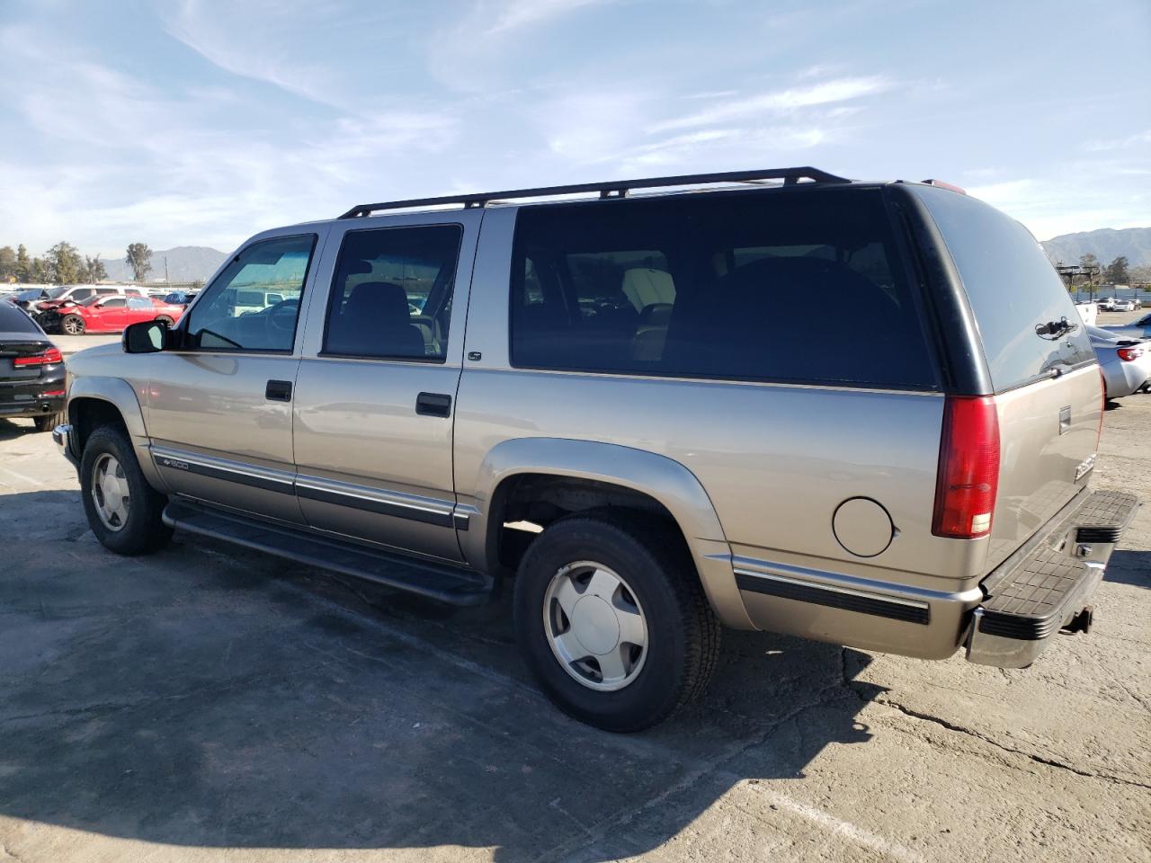 3GNFK16R6XG170781 1999 Chevrolet Suburban K1500