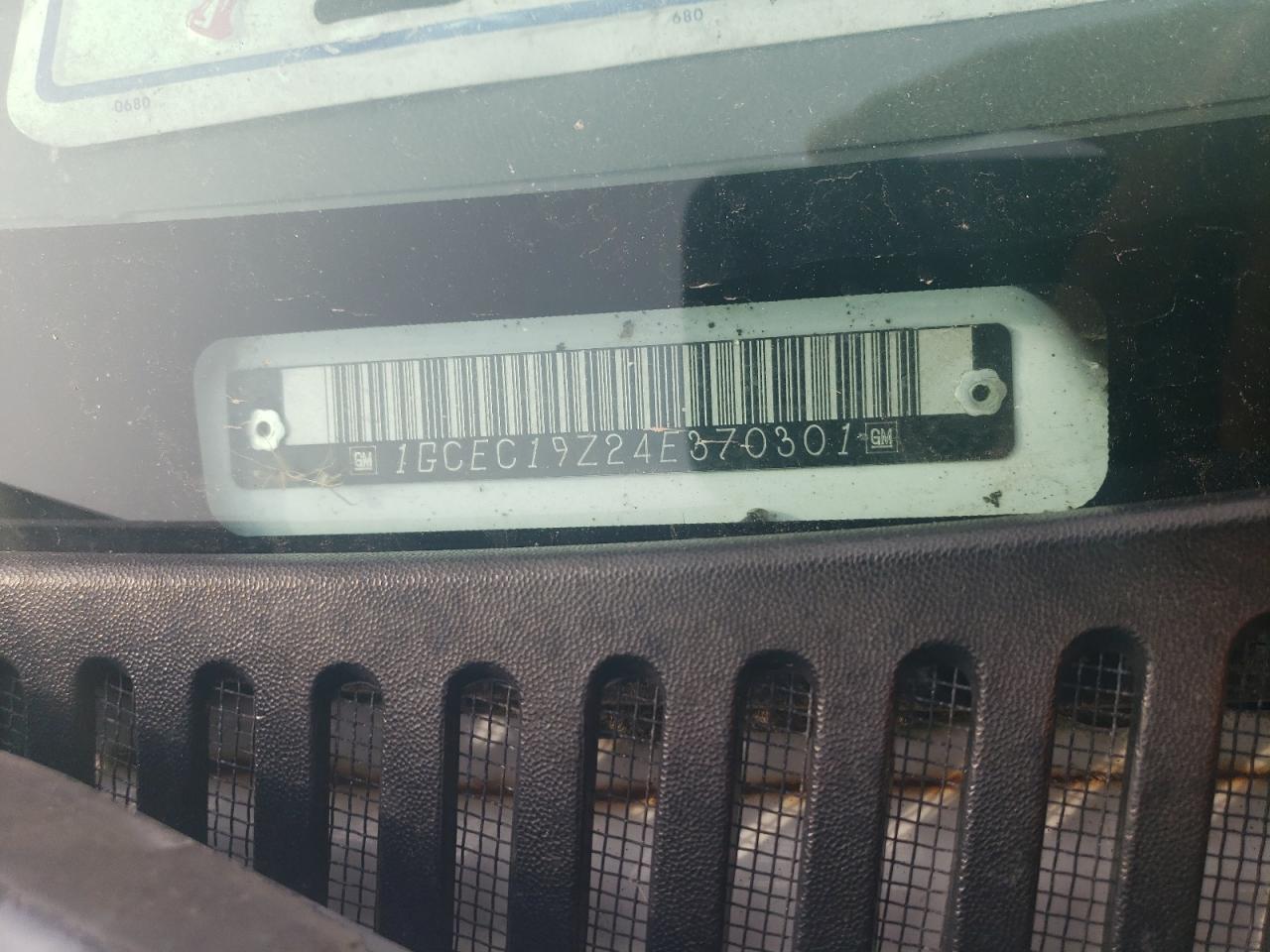 1GCEC19Z24E370301 2004 Chevrolet Silverado C1500