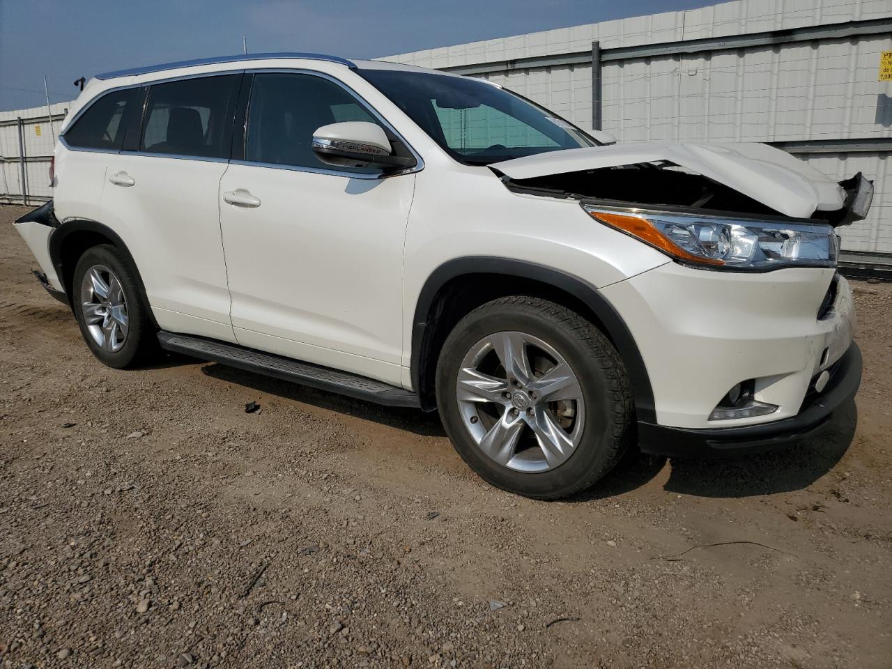5TDDKRFH2FS190256 2015 Toyota Highlander Limited