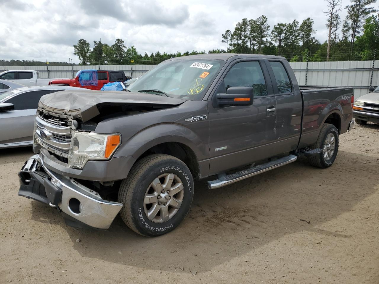 2014 Ford F150 Super Cab vin: 1FTFX1ET5EFA58835