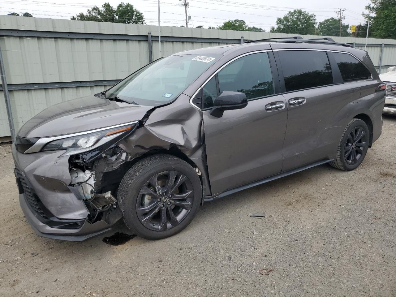 5TDXRKEC1NS106769 2022 Toyota Sienna Xse