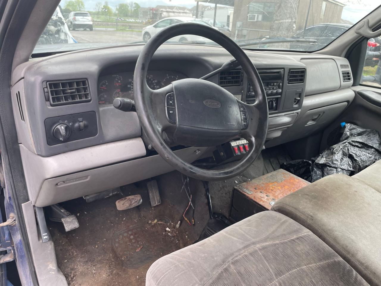 1FDWX37F5YEA42000 2000 Ford F350 Super Duty