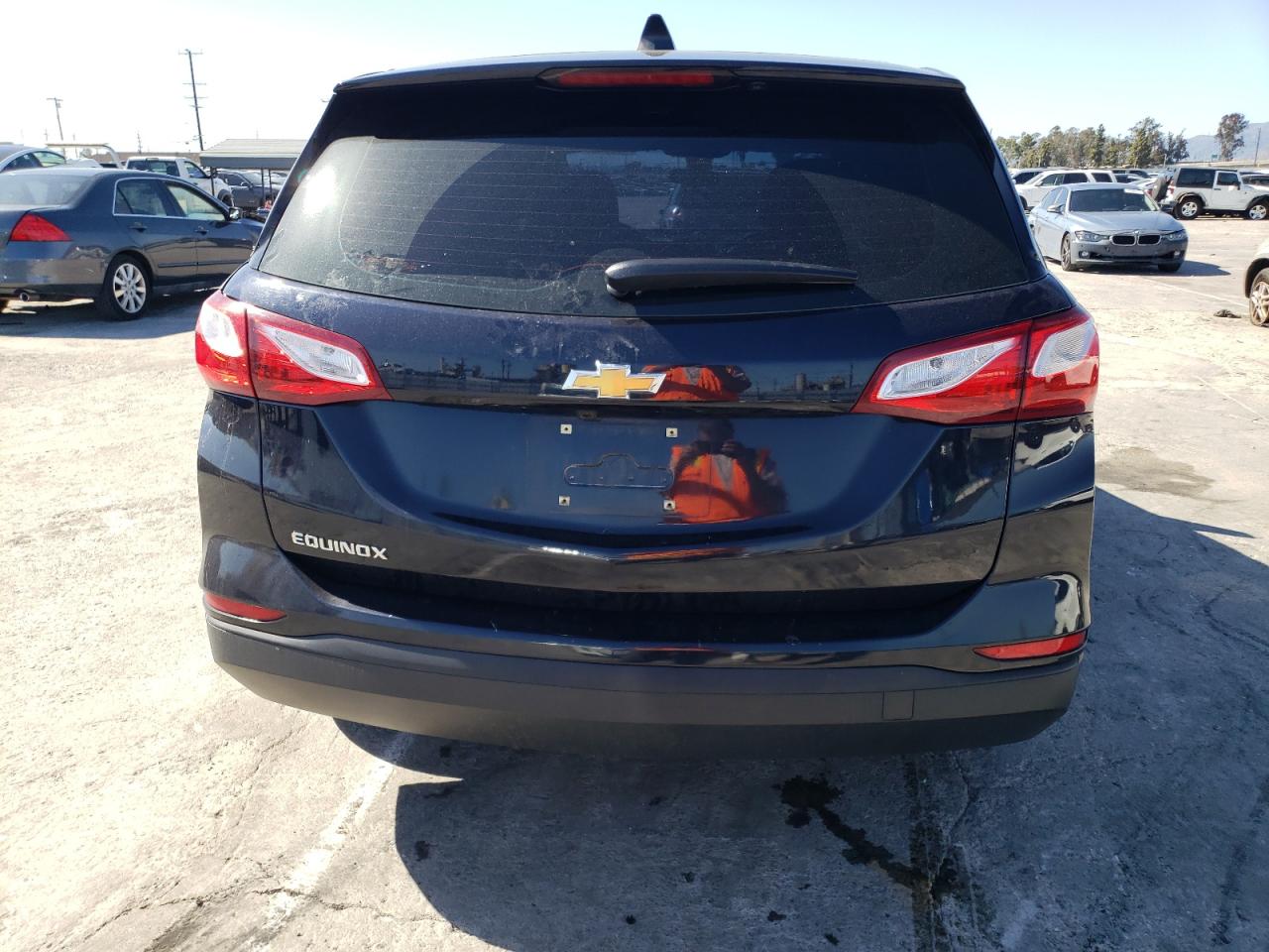 2020 Chevrolet Equinox Ls vin: 3GNAXHEV5LS654581