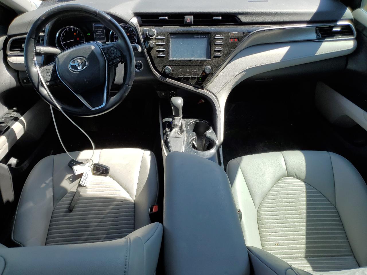 4T1B11HKXKU230198 TOYOTA CAMRY 2019