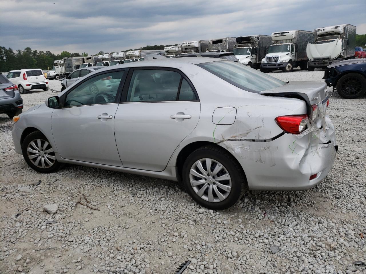 2T1BU4EE3DC053392 2013 Toyota Corolla Base