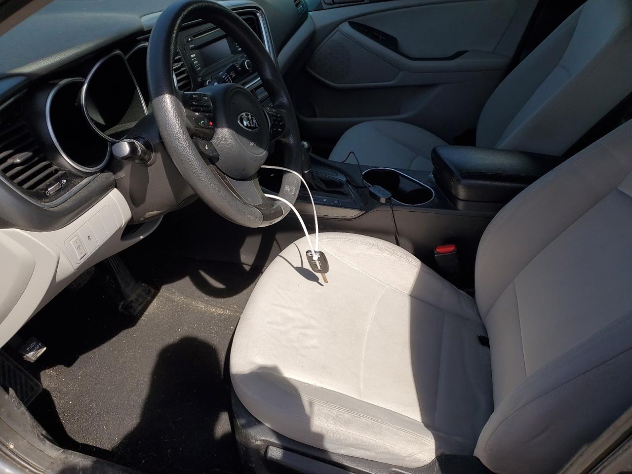 KNAGM4A77F5583133 2015 Kia Optima Lx