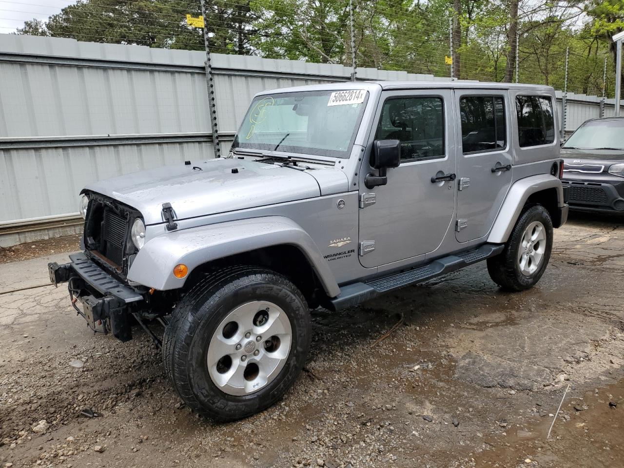 1C4BJWEG2EL195684 2014 Jeep Wrangler Unlimited Sahara