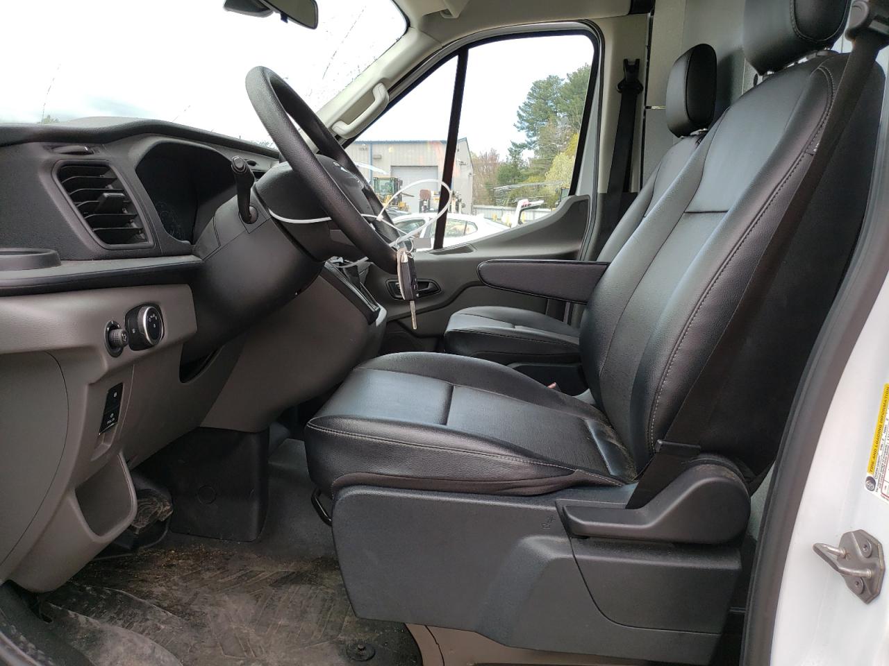 VIN: 1FTBR1C85PKA33192 2023 FORD TRANSIT