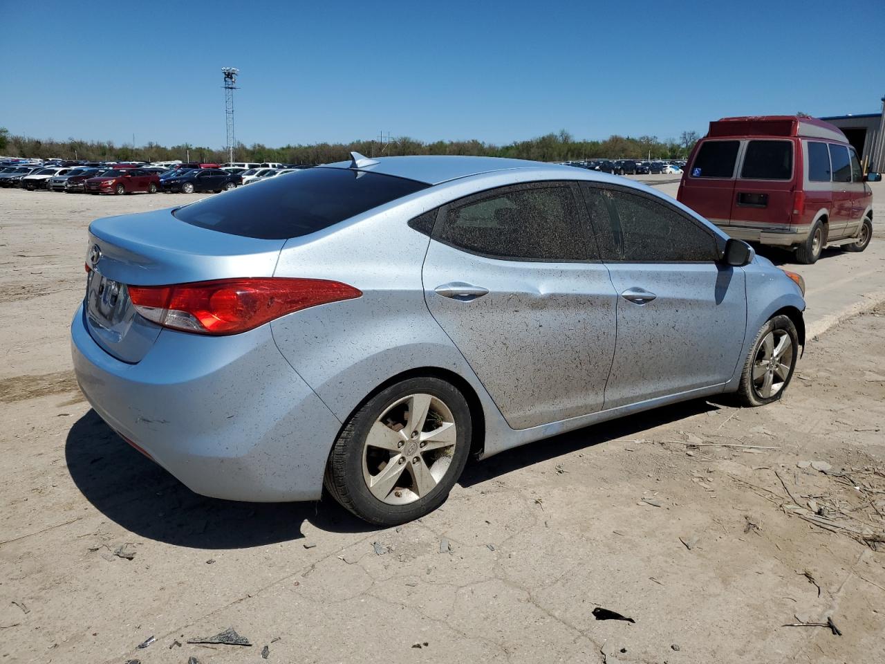 KMHDH4AE2DU498191 2013 Hyundai Elantra Gls