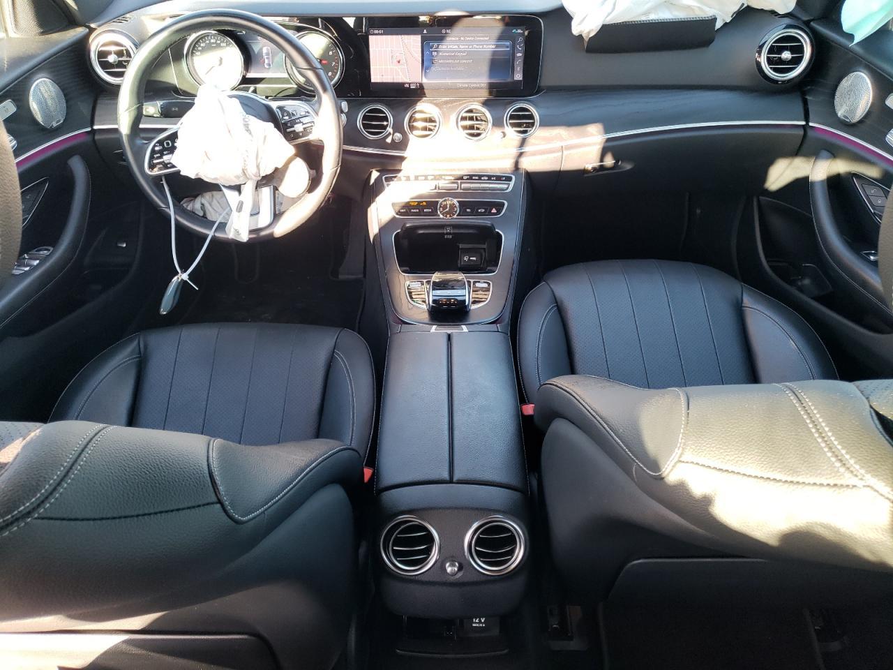 WDDZF4JB9KA633659 2019 Mercedes-Benz E 300