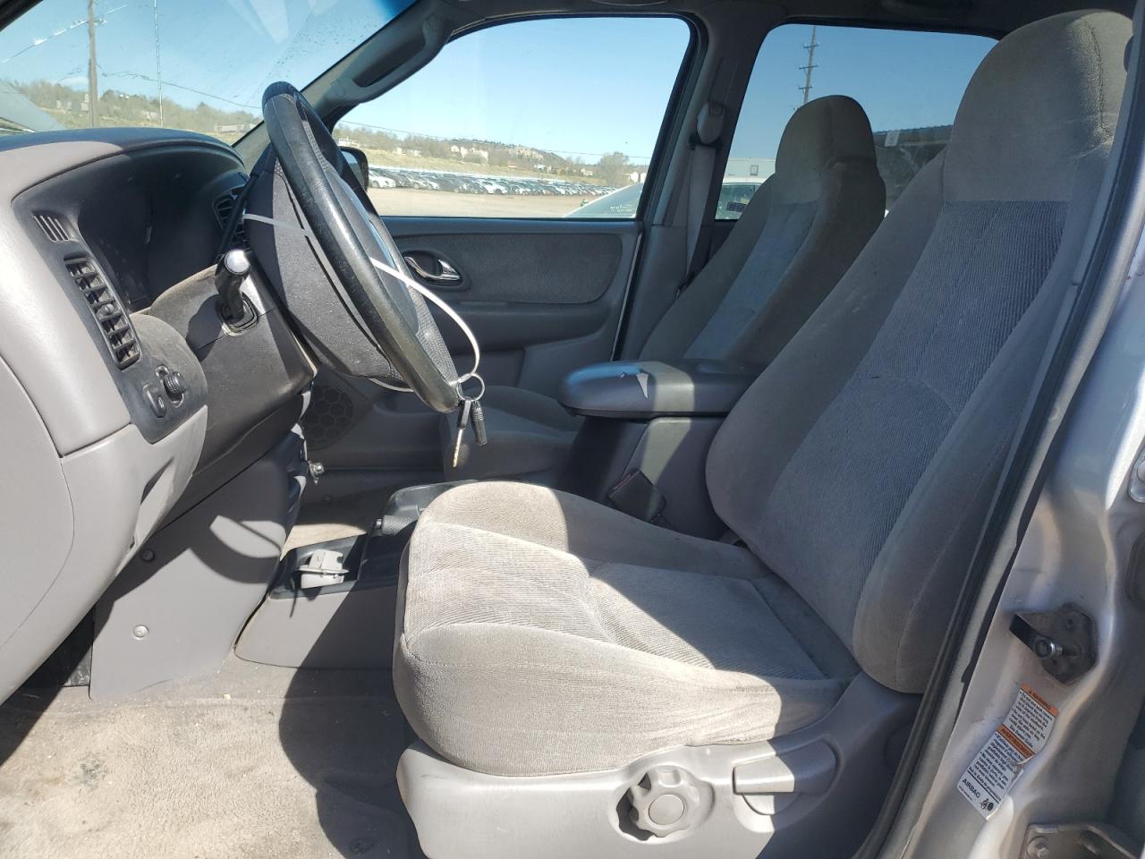 4F2CU09161KM58810 2001 Mazda Tribute Lx