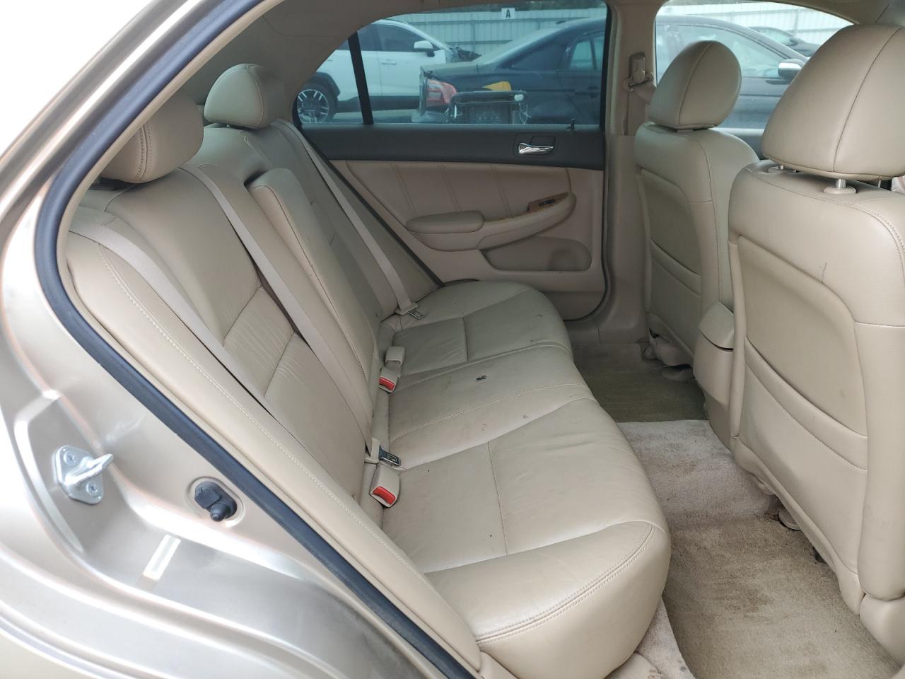 JHMCM56804C030887 2004 Honda Accord Ex