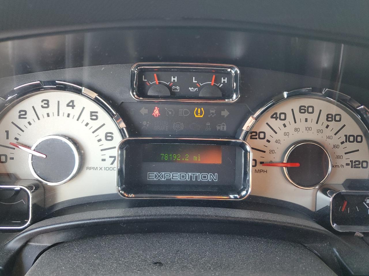 1FMJU2A55EEF61301 2014 Ford Expedition Limited