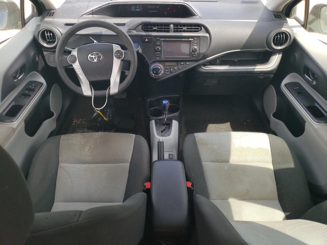 JTDKDTB36E1572908 2014 Toyota Prius C