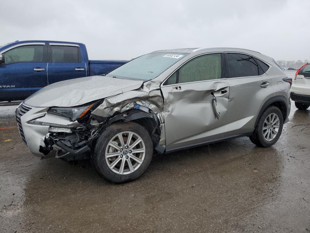 LEXUS NX 300 BASE