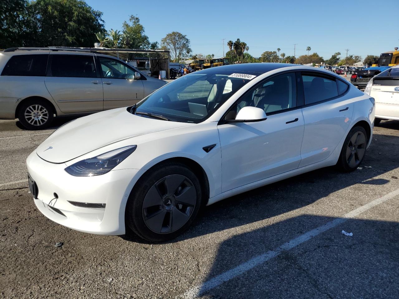 5YJ3E1EB1NF275366 2022 Tesla Model 3