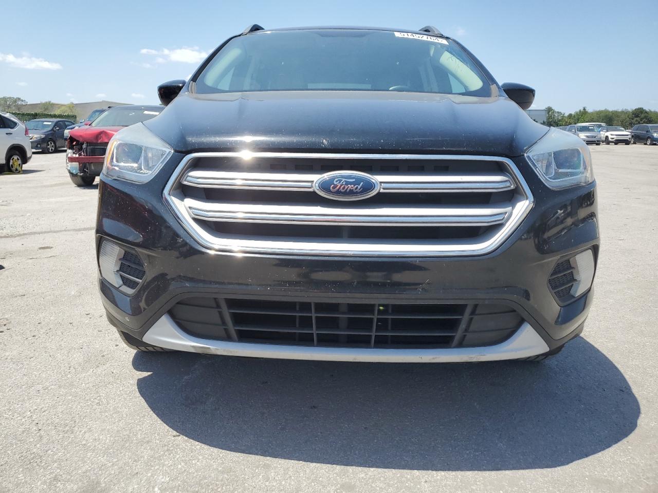 1FMCU0HD8JUD54587 2018 Ford Escape Sel