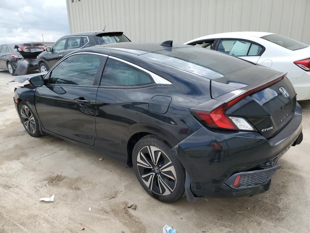 2016 Honda Civic Ex vin: 2HGFC3B37GH359136