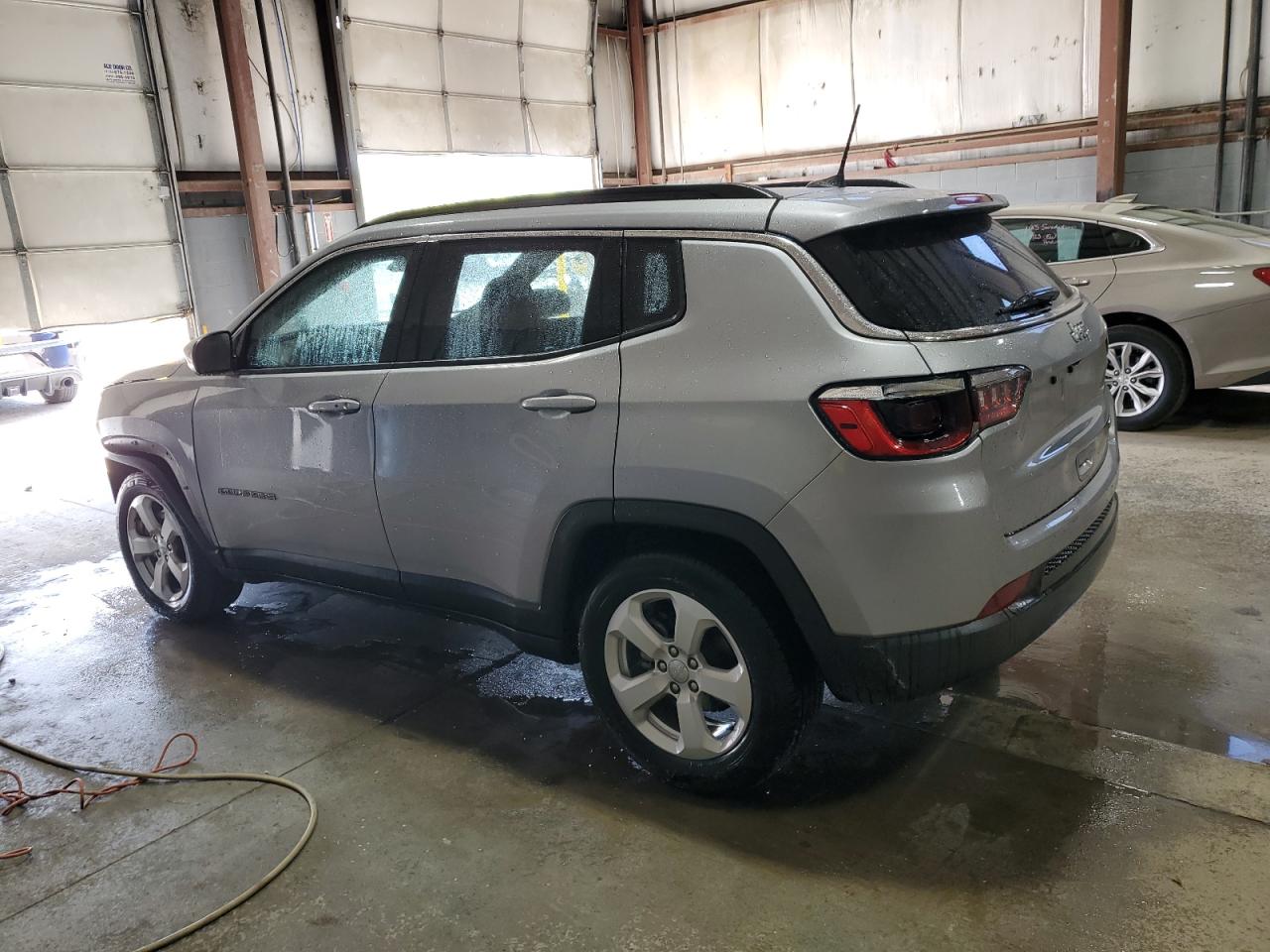 3C4NJCBB9KT833188 2019 Jeep Compass Latitude