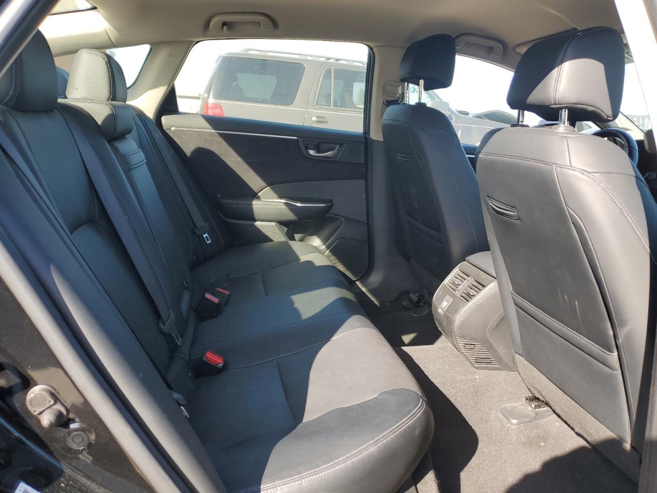 JHMZC5F36JC008146 HONDA CLARITY 2018