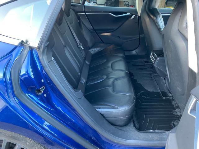 2015 TESLA MODEL S 70 5YJSA1S23FF090605