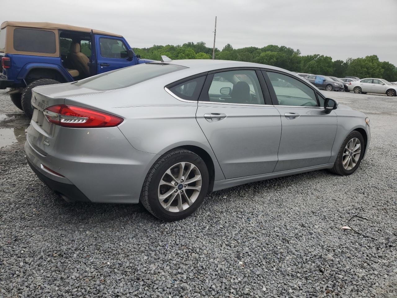 3FA6P0HD9LR120029 2020 Ford Fusion Se