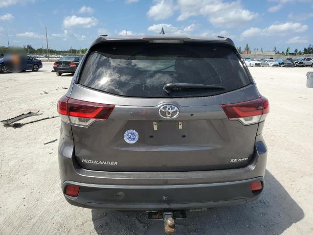 2019 Toyota Highlander Se VIN: 5TDJZRFH0KS621590 Lot: 51498924