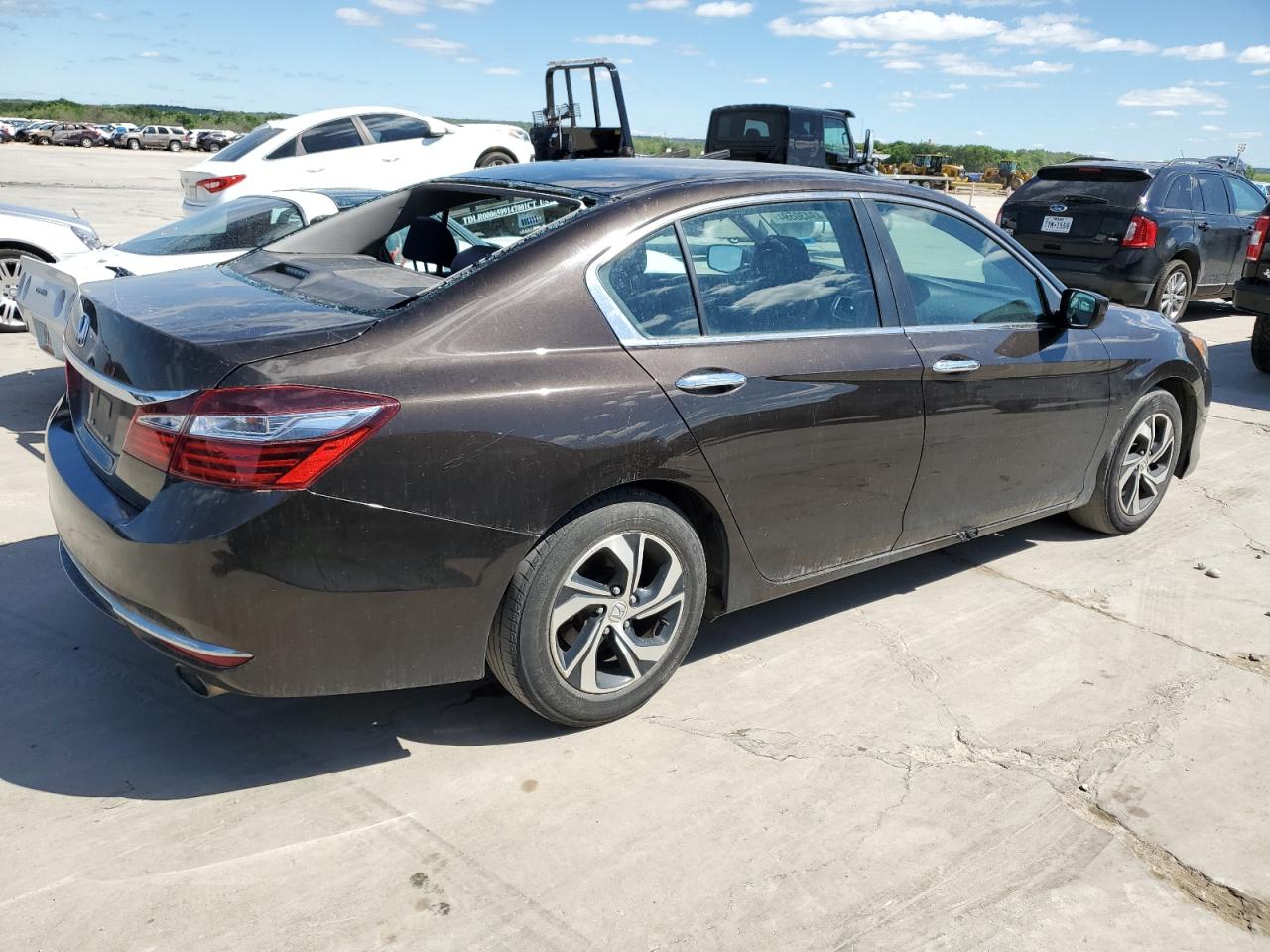 1HGCR2F33GA133938 HONDA ACCORD 2016