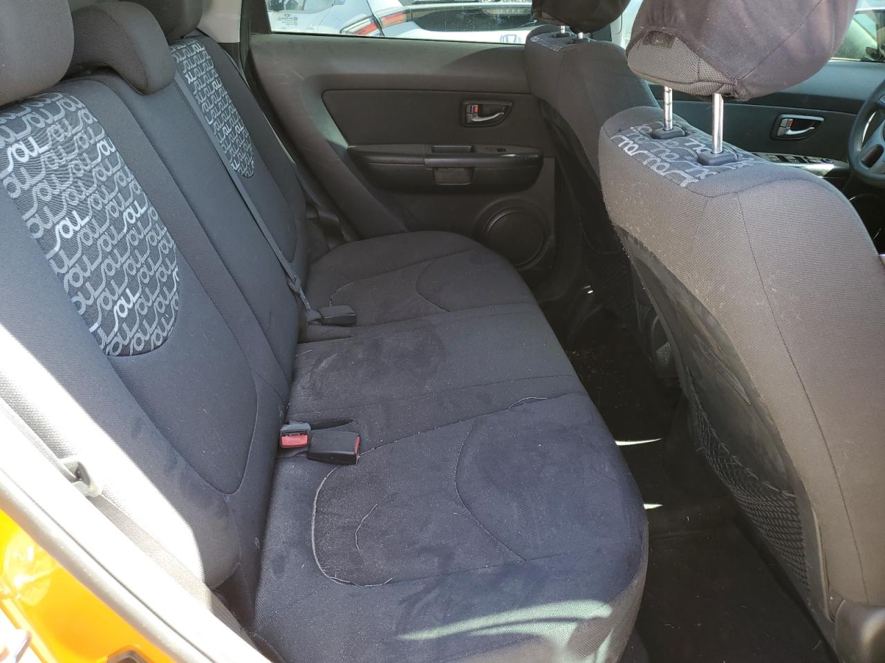 KNDJT2A20B7232759 2011 Kia Soul +
