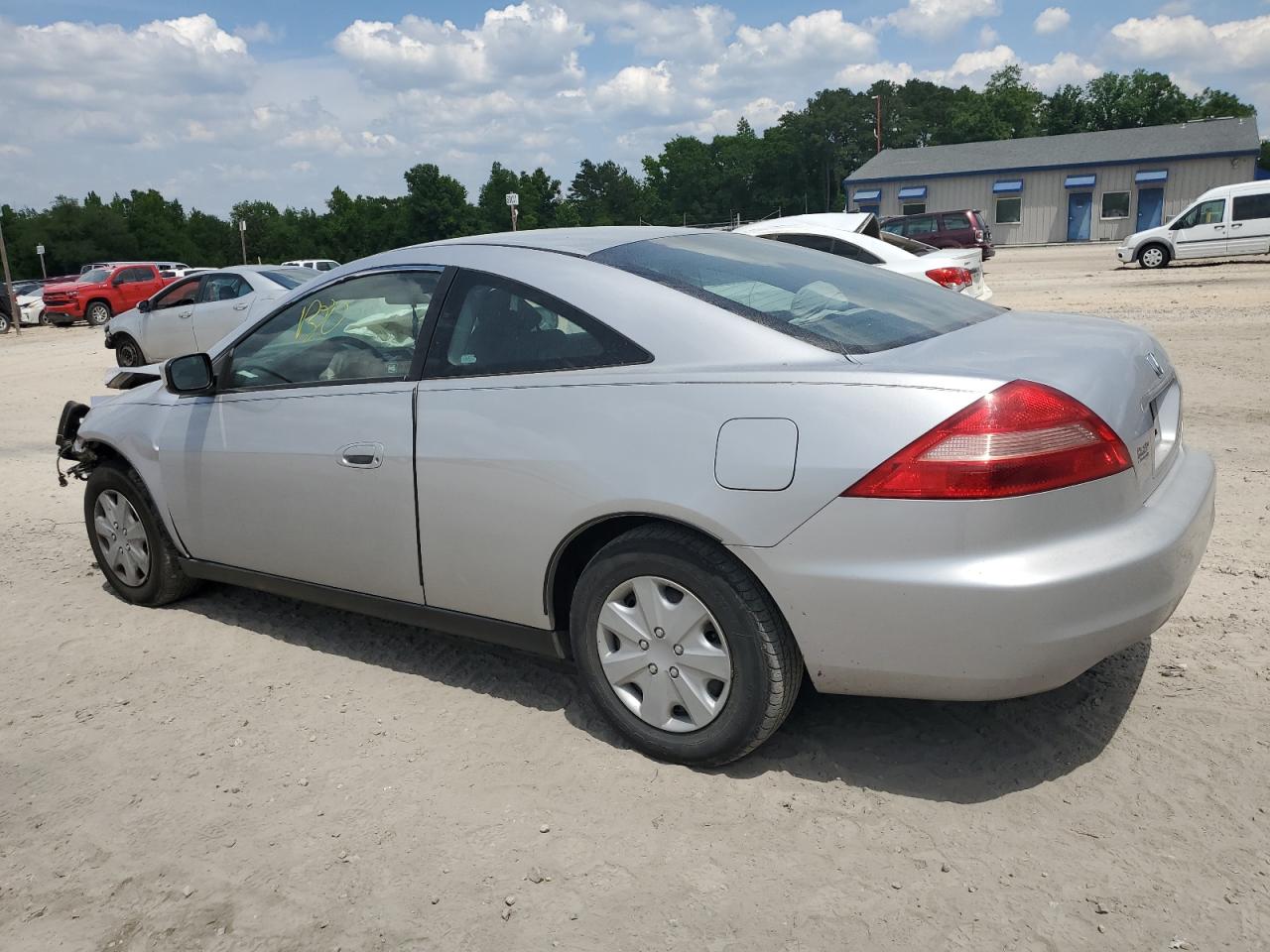 1HGCM72395A000762 2005 Honda Accord Lx