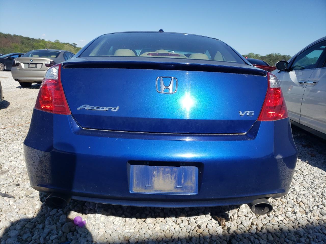 1HGCS22859A003944 2009 Honda Accord Exl