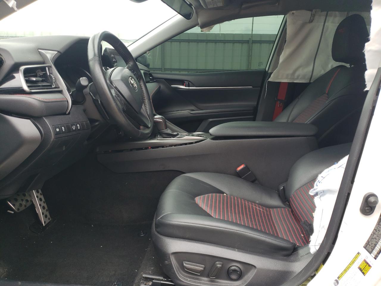 4T1KZ1AK6MU048116 2021 Toyota Camry Trd