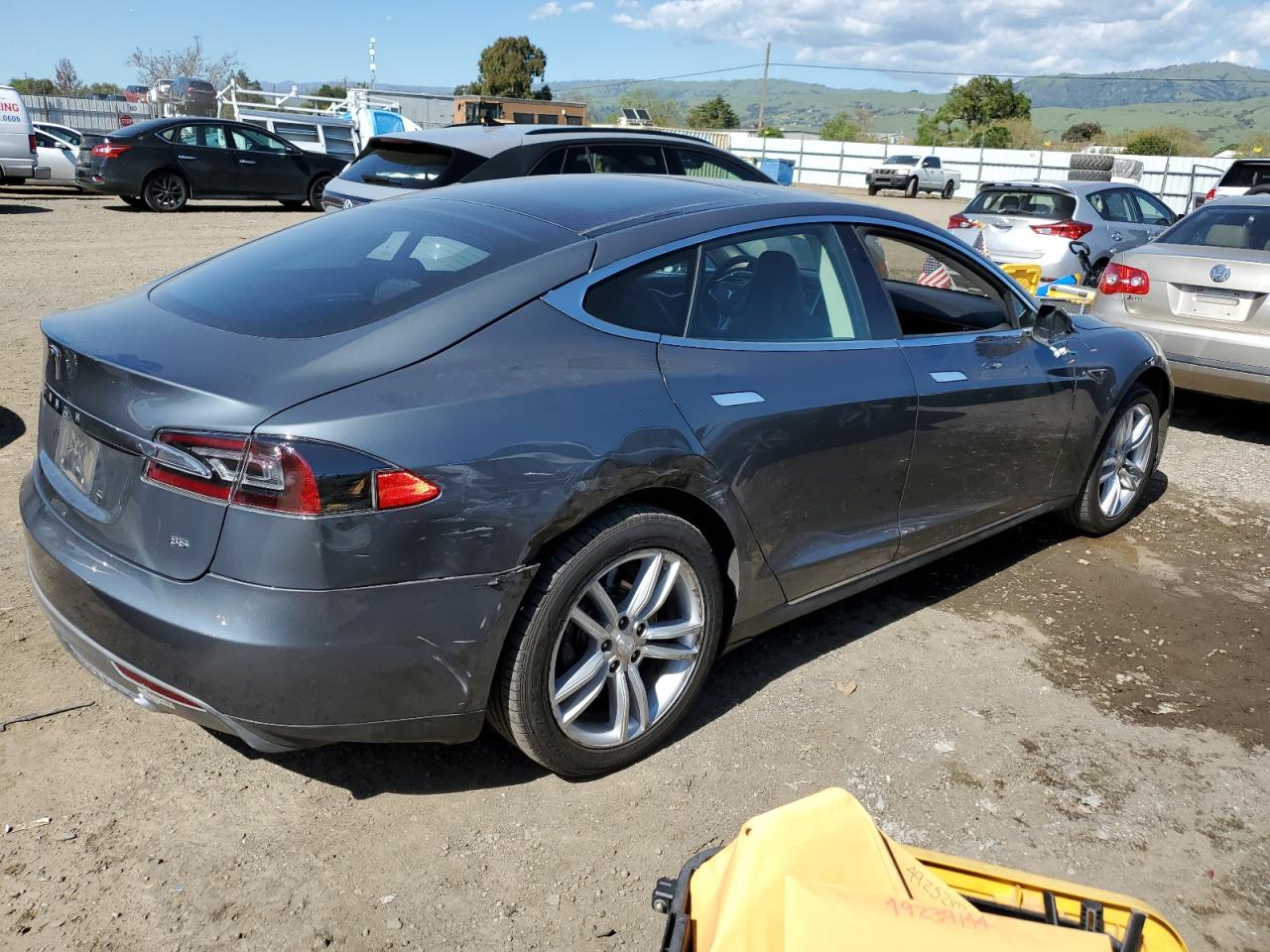 5YJSA1CN9DFP05468 2013 Tesla Model S