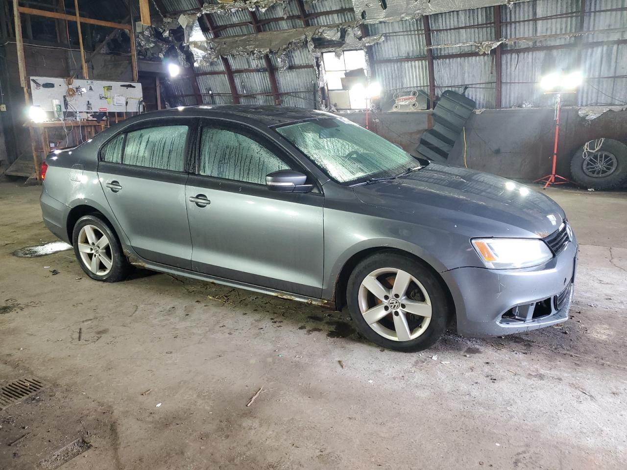 2012 Volkswagen Jetta Tdi vin: 3VWLL7AJ7CM390971