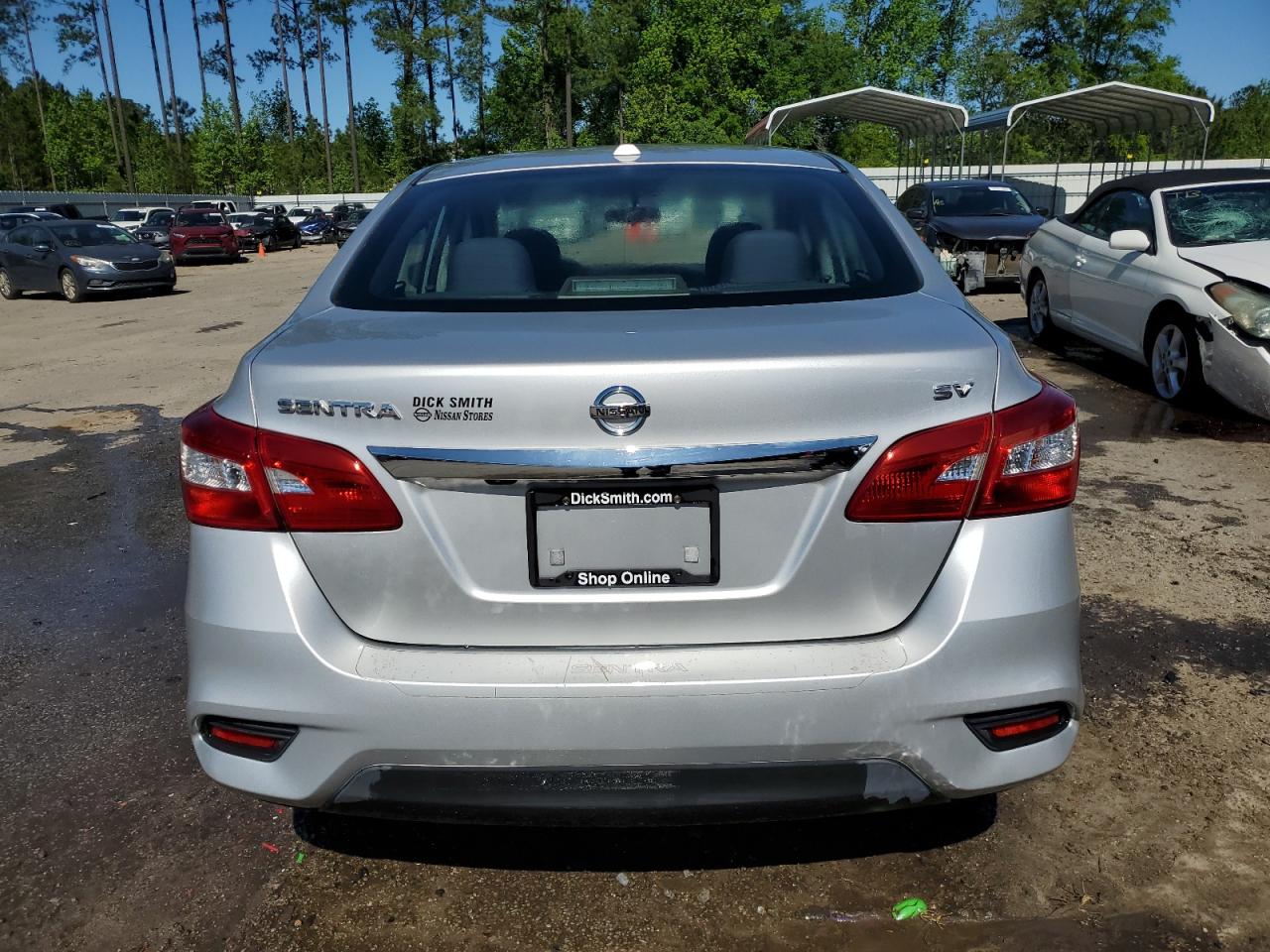 2016 Nissan Sentra S vin: 3N1AB7AP8GL679017