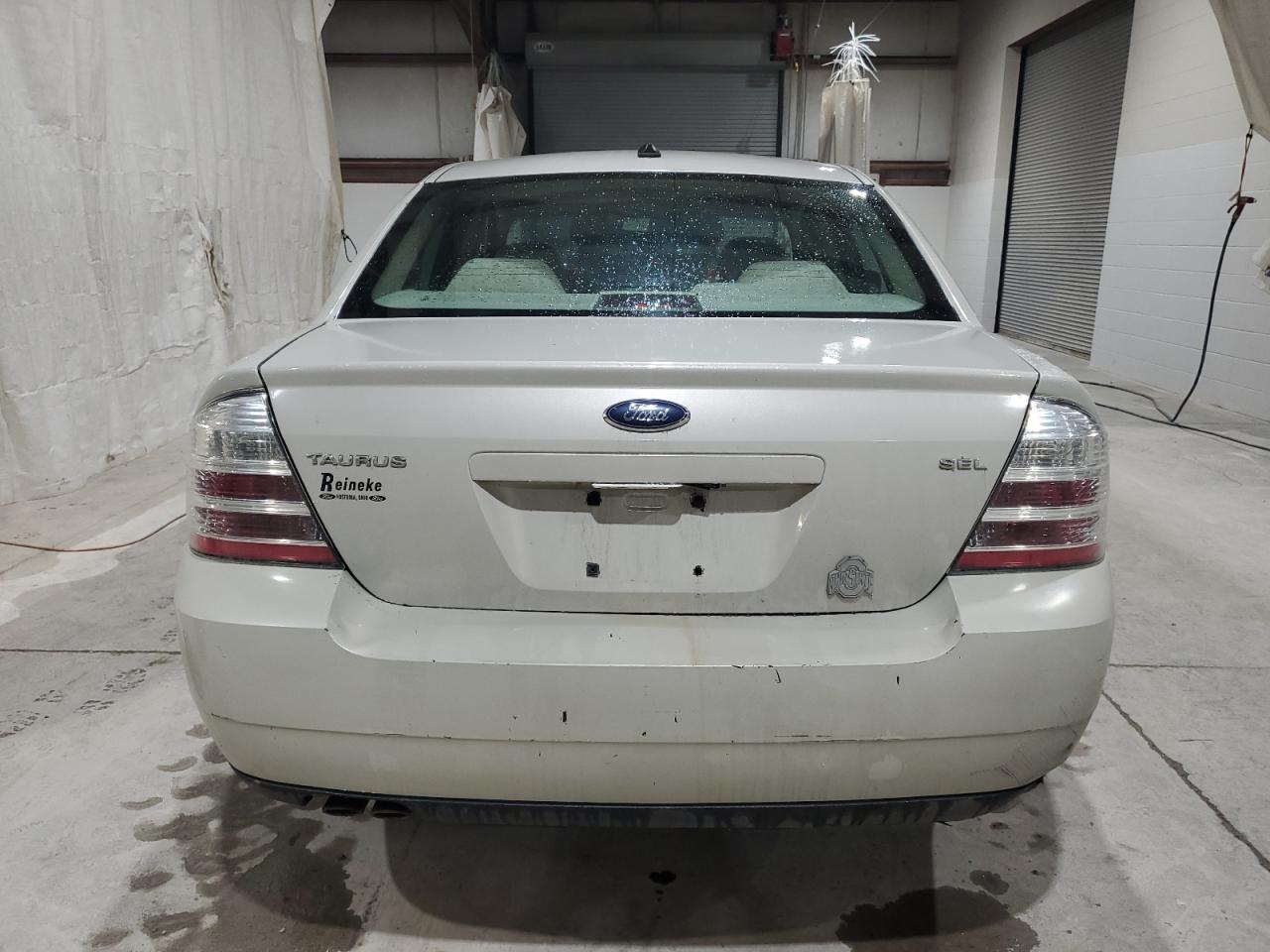 1FAHP24W98G127637 2008 Ford Taurus Sel