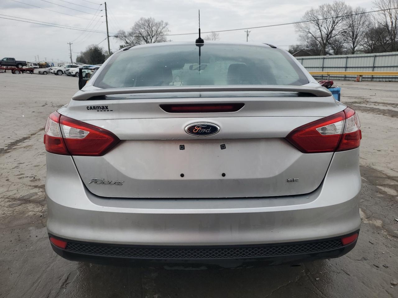 2012 Ford Focus Se vin: 1FAHP3F22CL241334