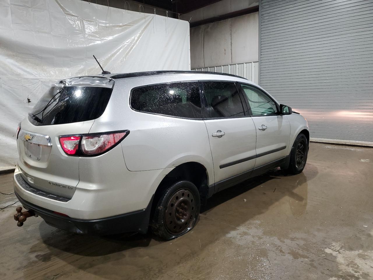 2015 Chevrolet Traverse Ls vin: 1GNKVFKD5FJ339456